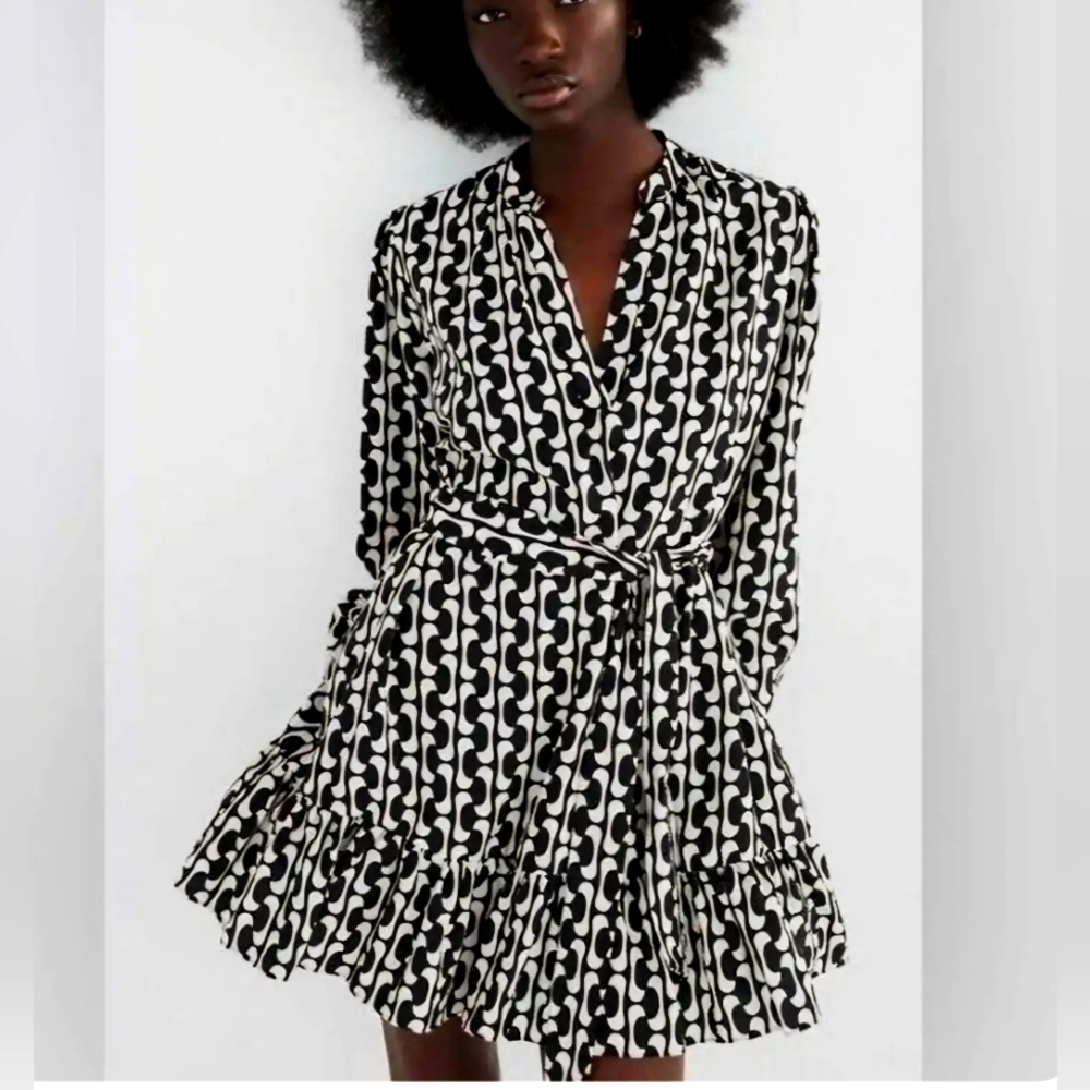 Zara dress,  geometrical print. New with out tags.  Size XS